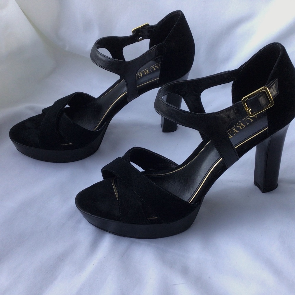 Lauren Ralph Lauren Black Heels Size 7.5